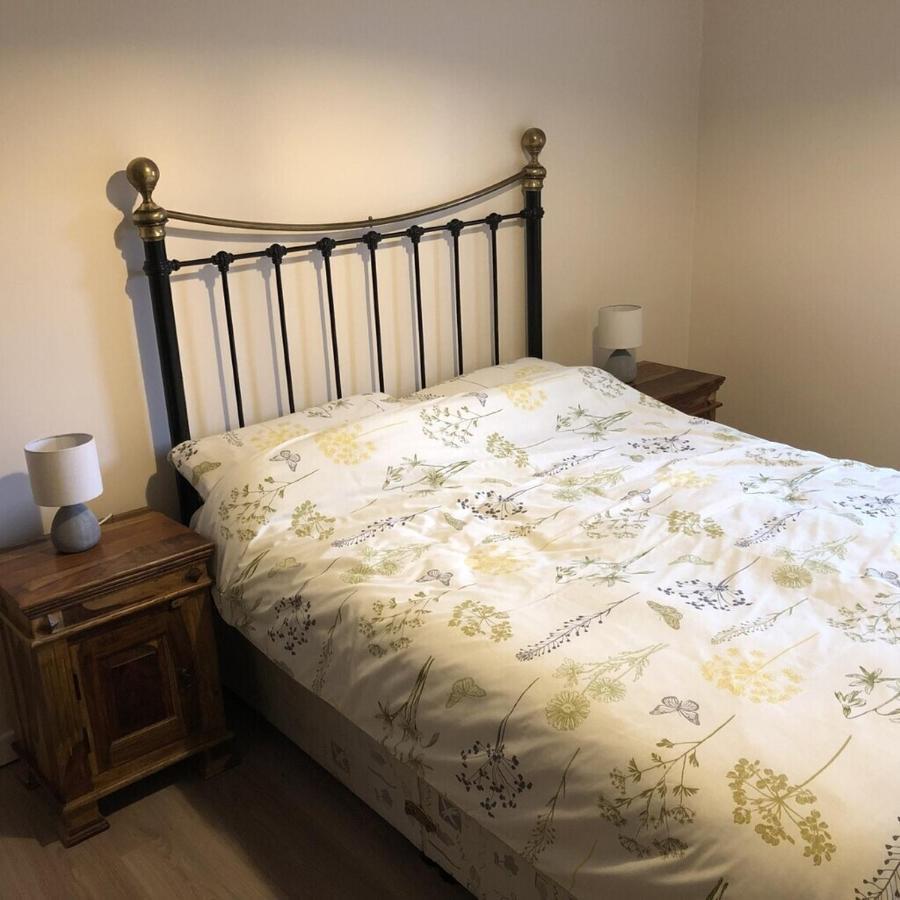 Blacksmiths Cottage In Blanzay - 3 Beds Bagian luar foto